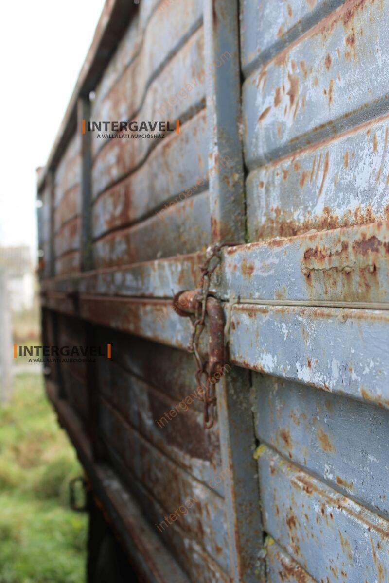 Pótkocsi - Erdőgép 9