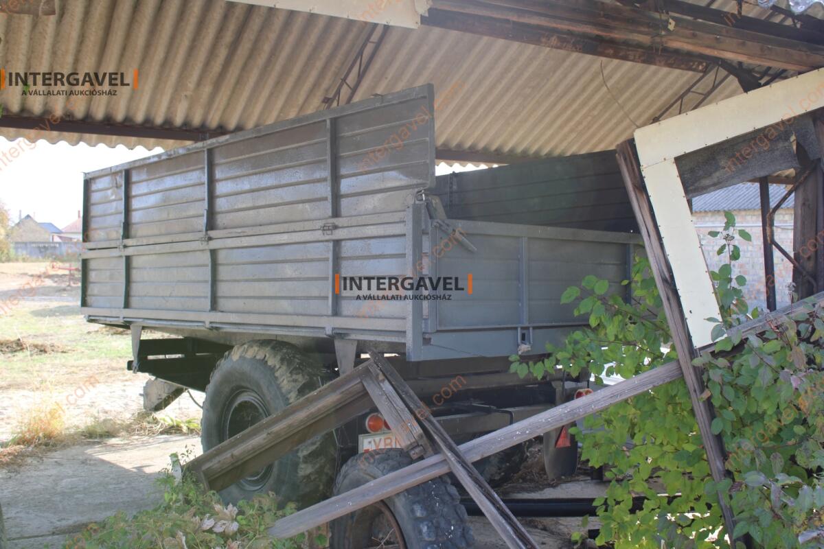 Pótkocsi - Erdőgép 4