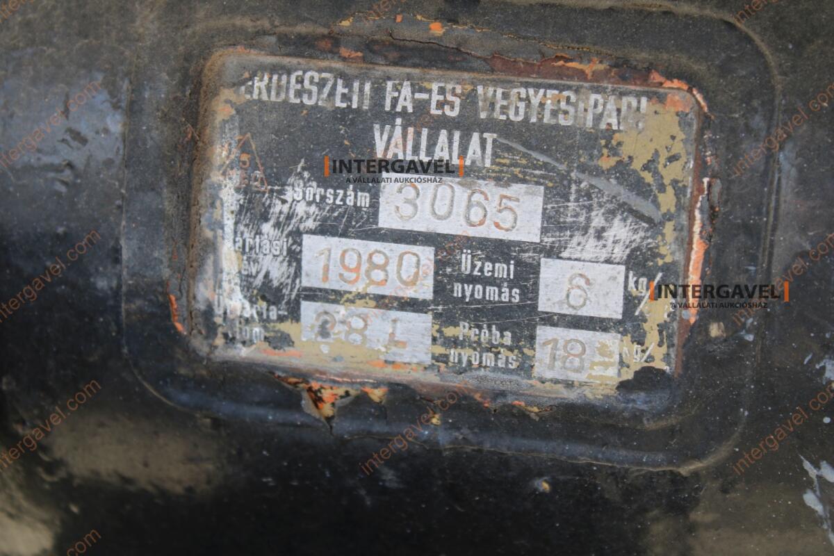 Pótkocsi - Erdőgép 7