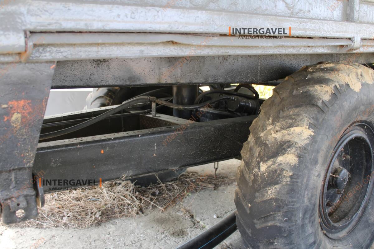 Pótkocsi - Erdőgép 10