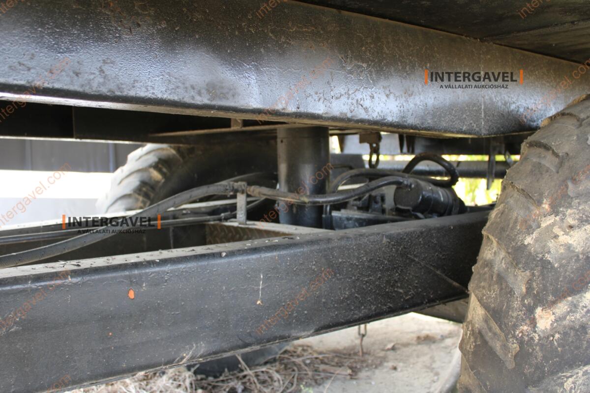 Pótkocsi - Erdőgép 11