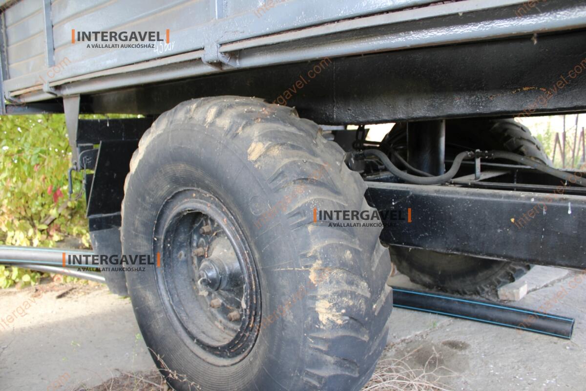 Pótkocsi - Erdőgép 17