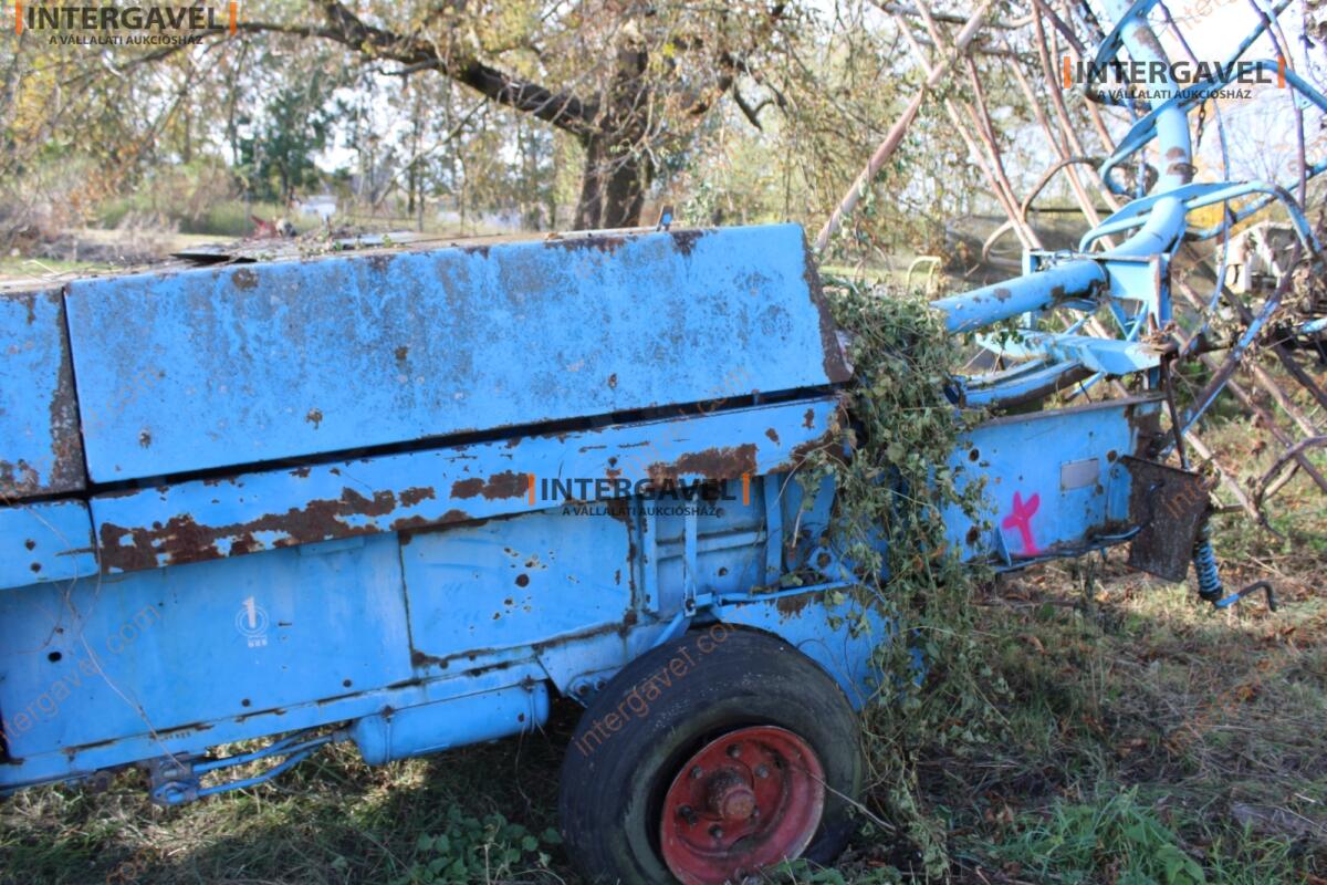 Kiskocka bálázó 9