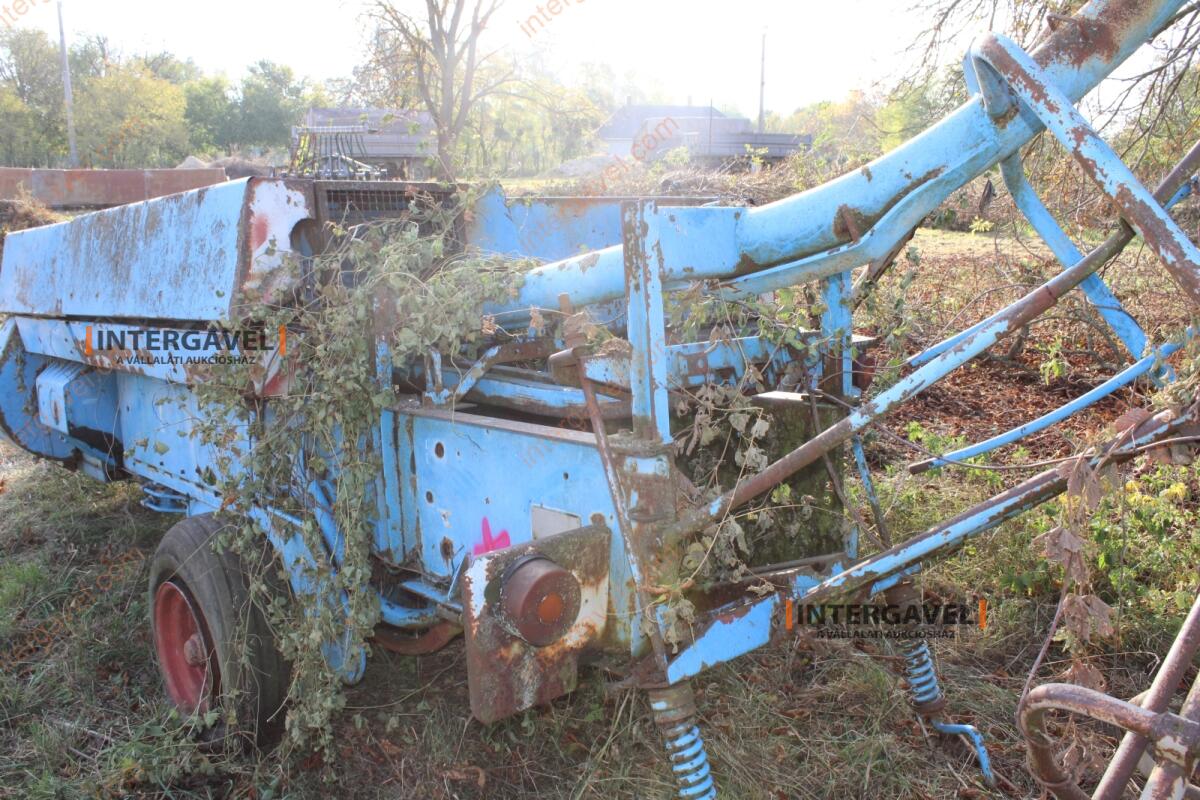 Kiskocka bálázó 10