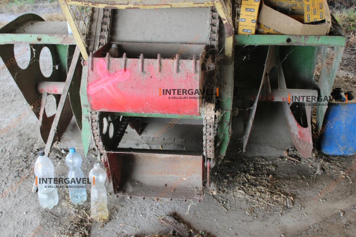 Rakodó és felhordó szalag 9