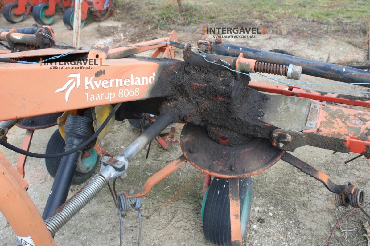 Rendterítő - Kverneland 7