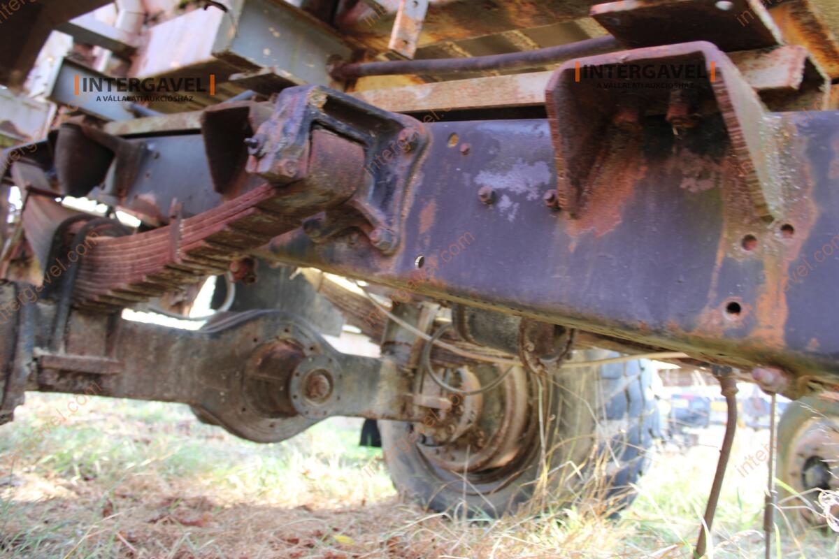 Vontatott műtrágyaszóró 17