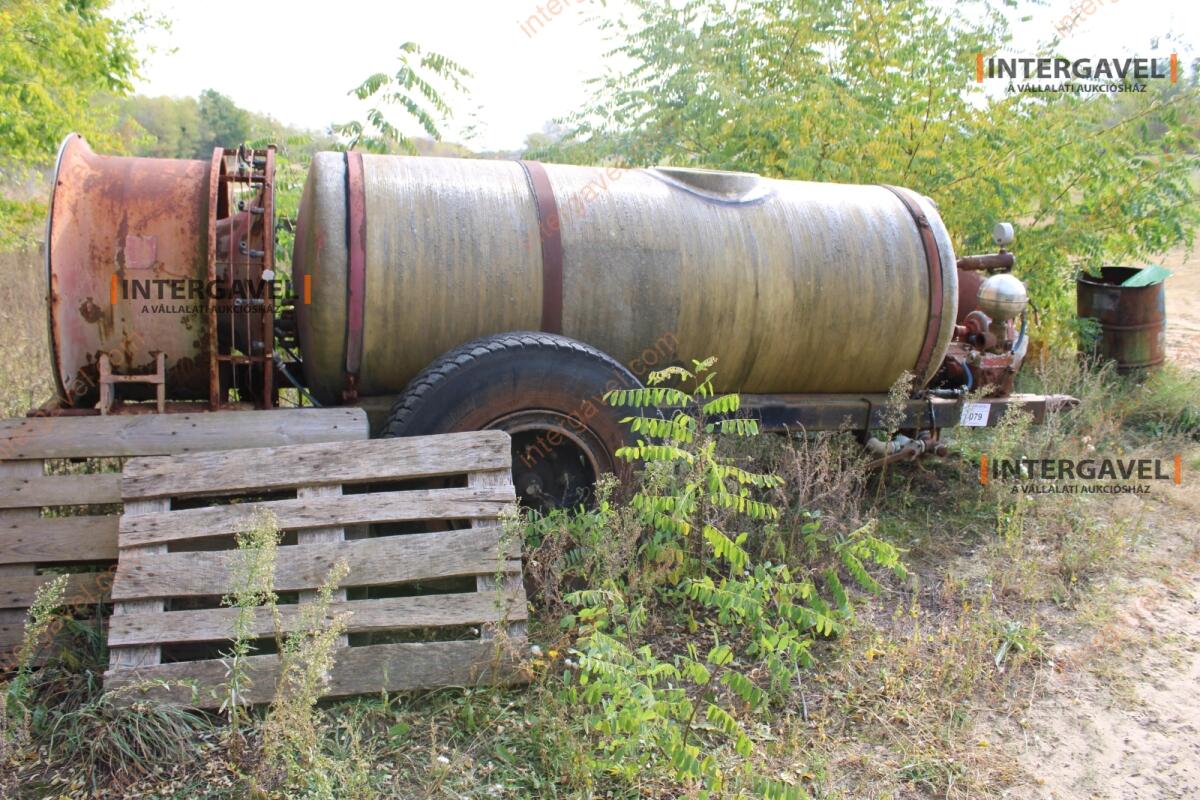 Vontatott permetező 2