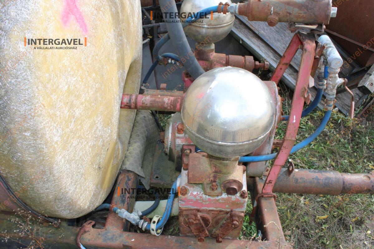 Vontatott permetező 4