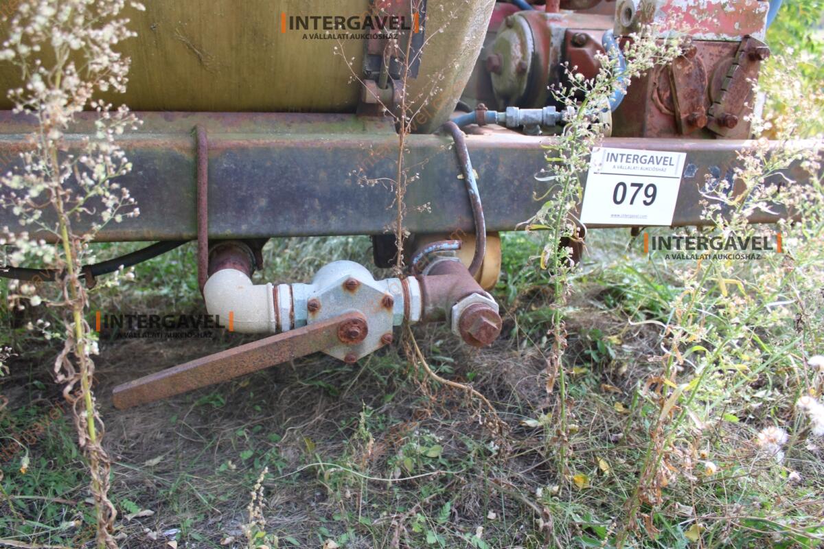 Vontatott permetező 10