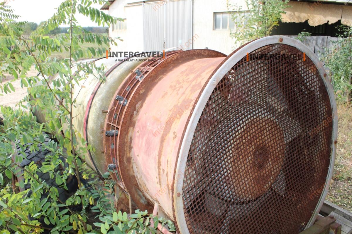 Vontatott permetező 15