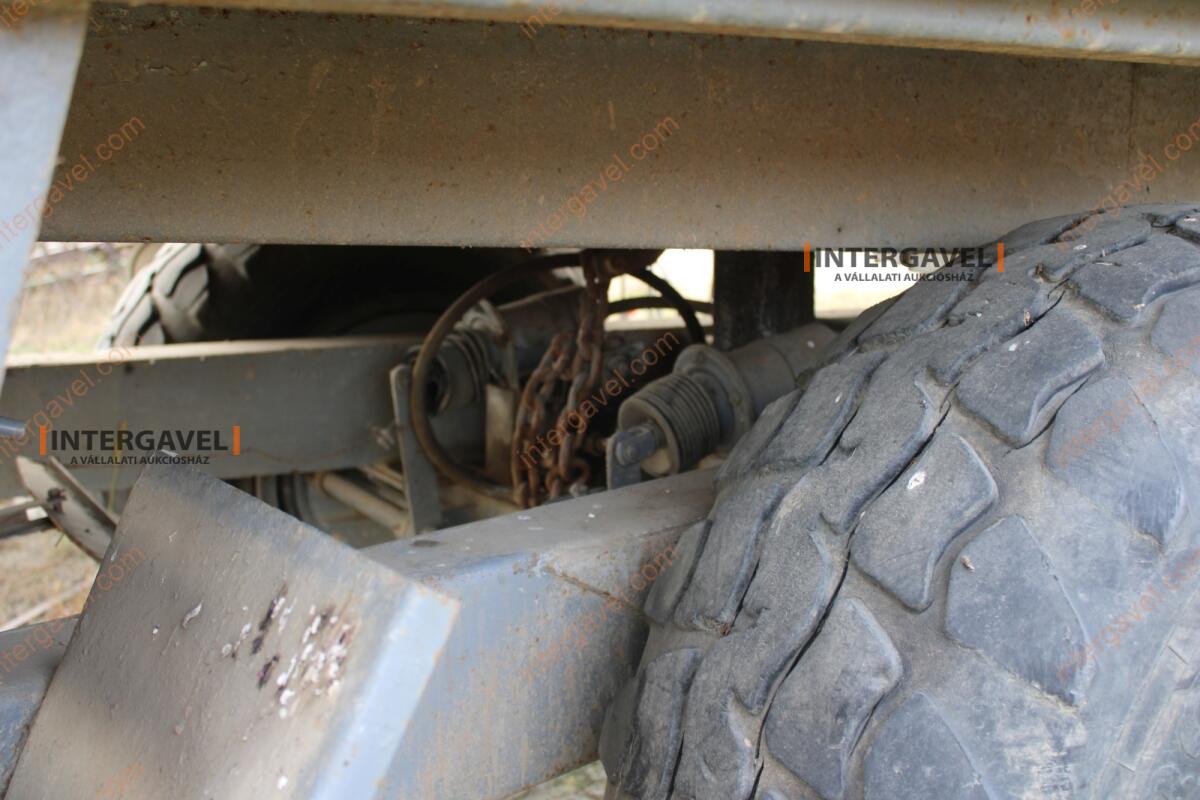 Pótkocsi - Erdőgép 12