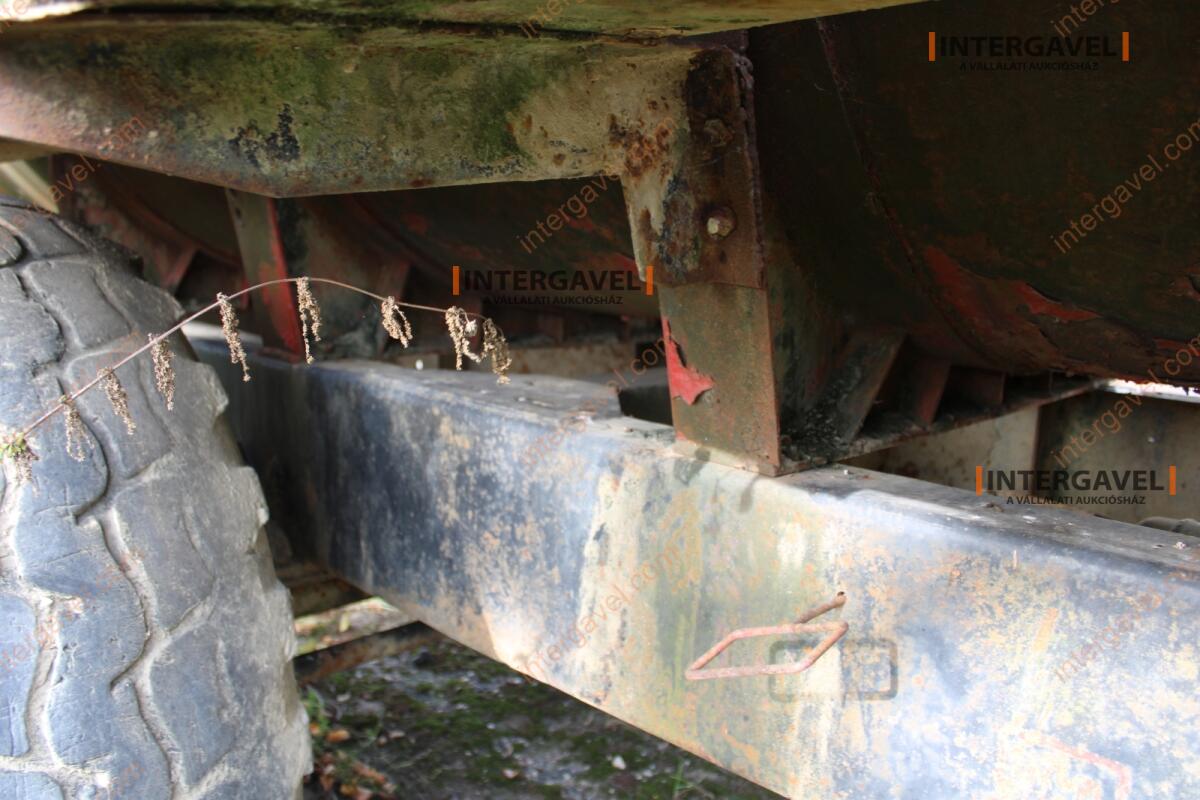 Tartálykocsi - DETK 9