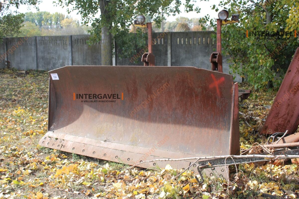 Lánctalpas dózer tolólap 2