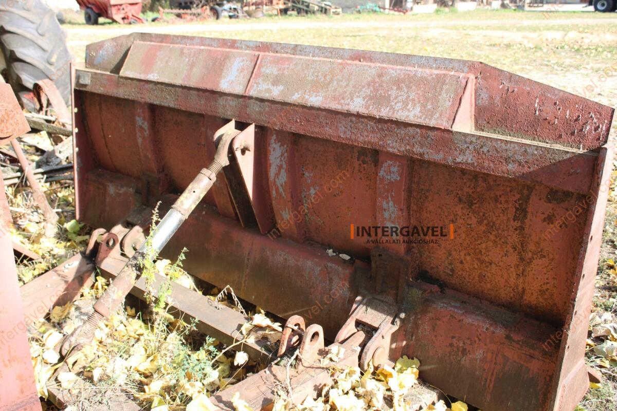 Lánctalpas dózer tolólap 6