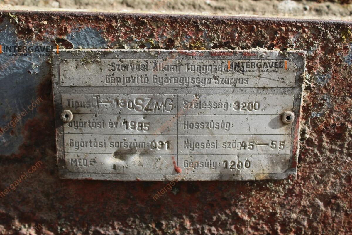 Lánctalpas dózer tolólap 7