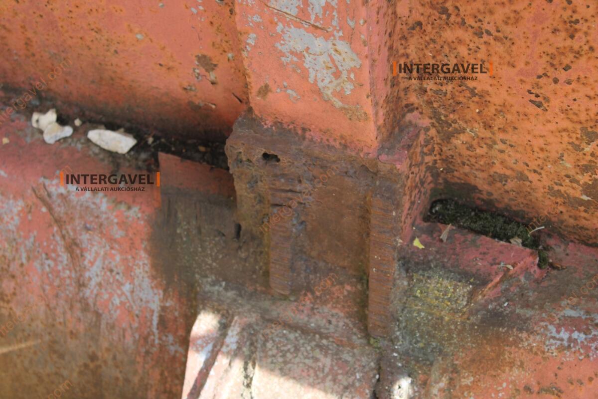 Lánctalpas dózer tolólap 9