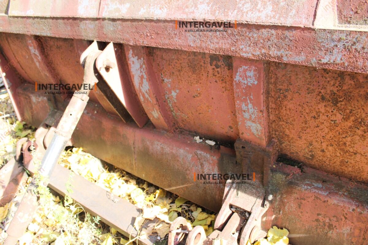 Lánctalpas dózer tolólap 10