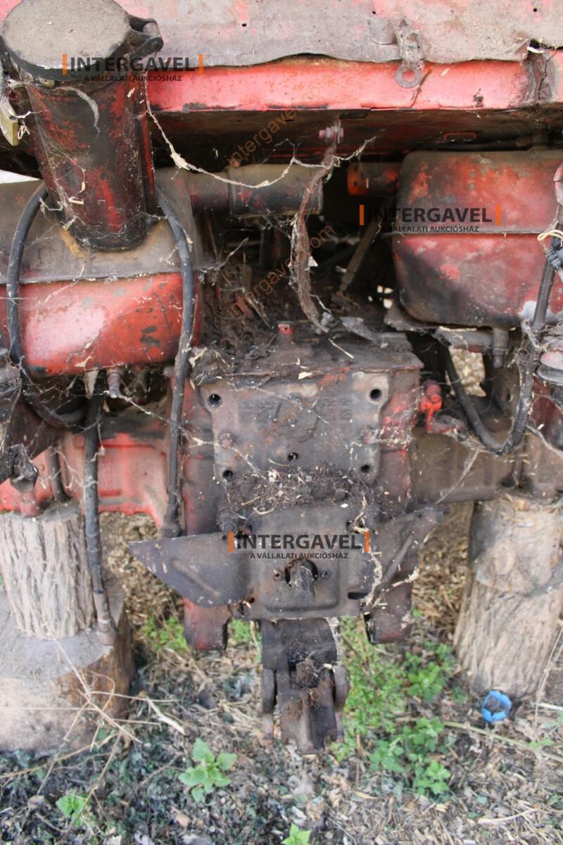 MTZ fülke, váltó, kormánymű 6