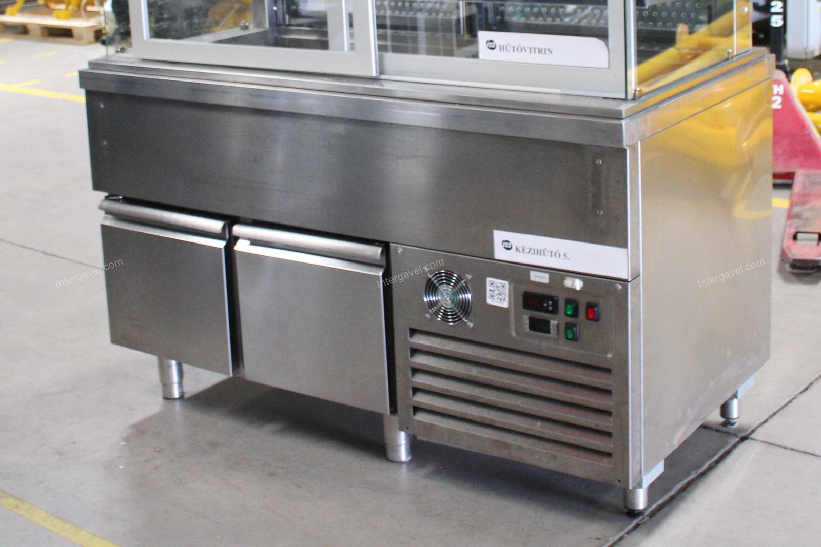 Hűtővitrin 8