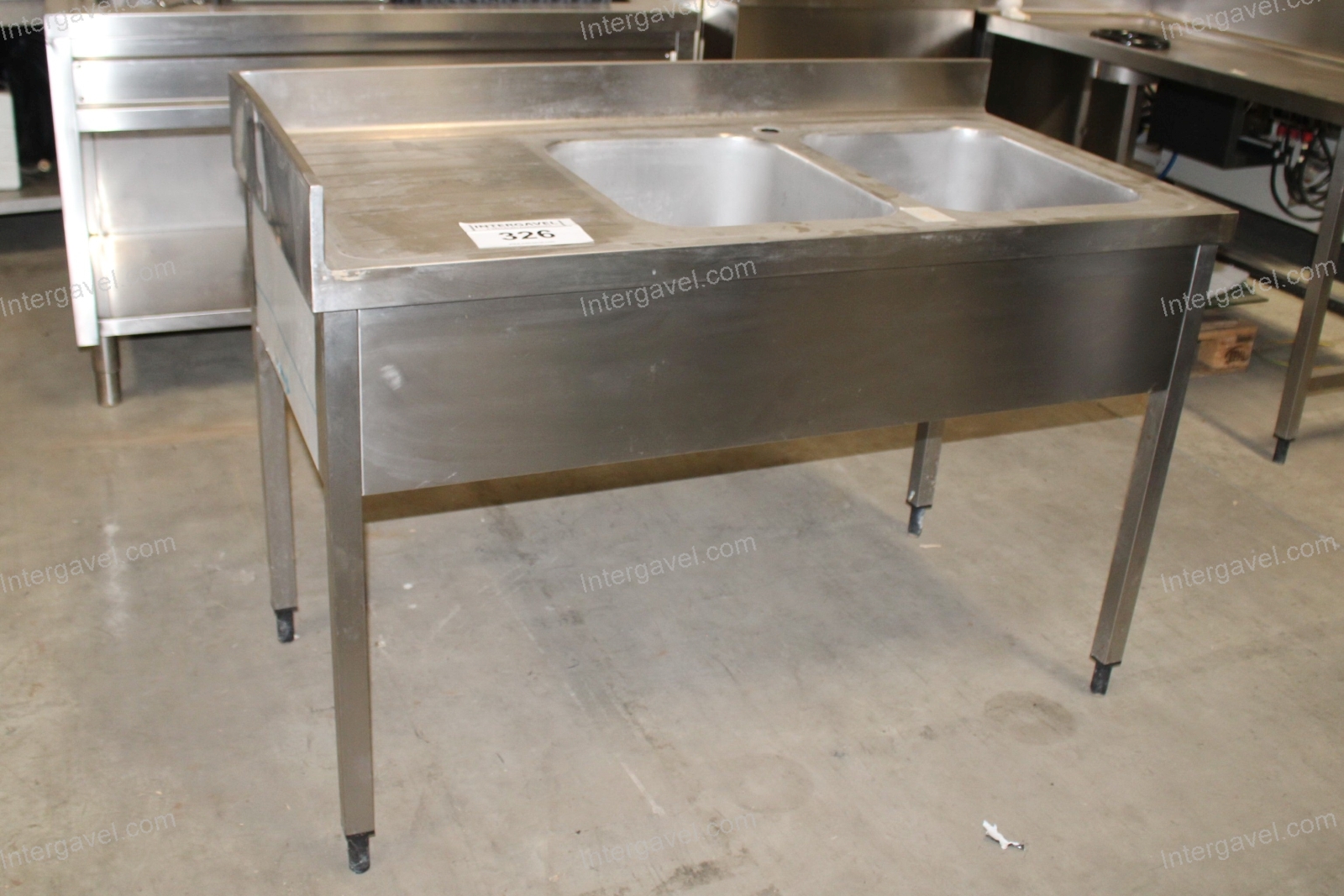 Nagykonyhai mosogató 1