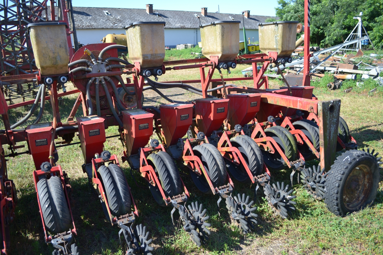 Vetőgép (répa+cirok) 9