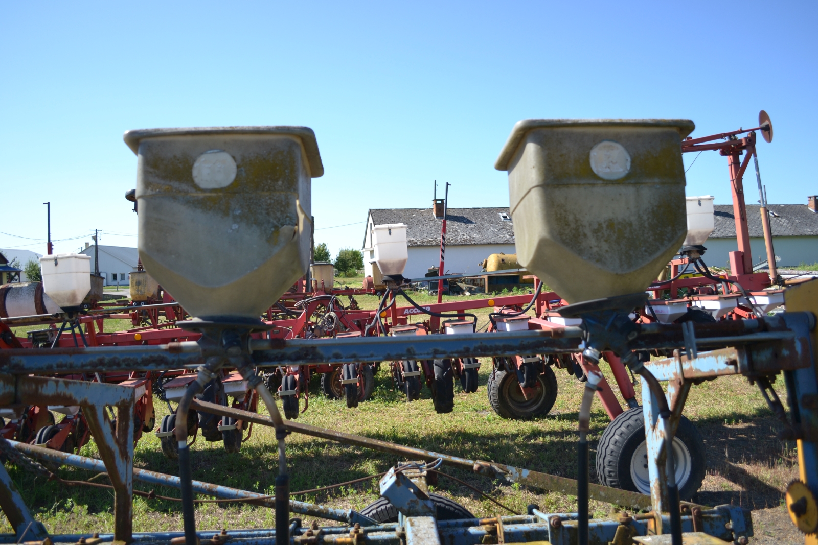 Vetőgép (répa+cirok) 12