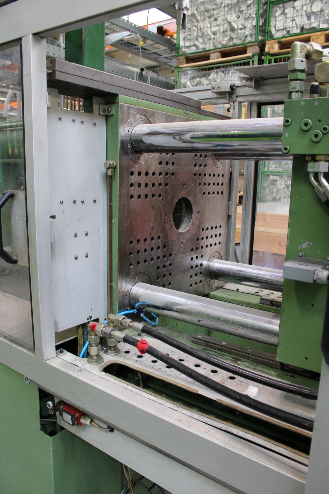 Fröccsöntő gép 20