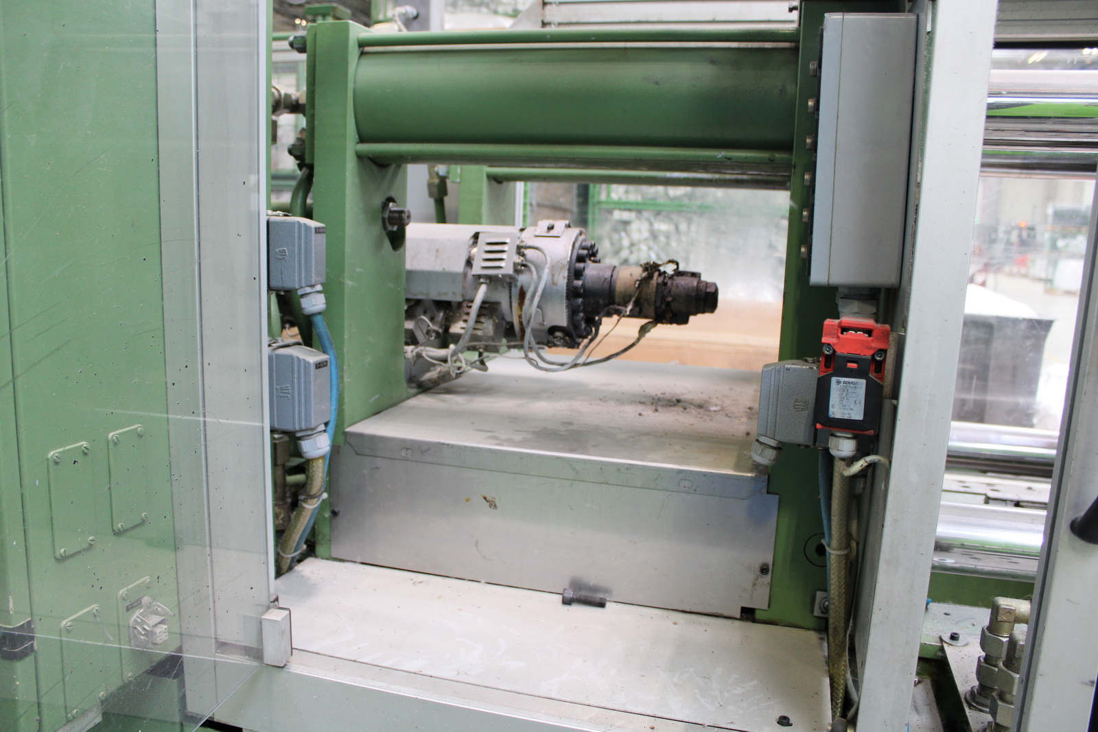 Fröccsöntő gép 21