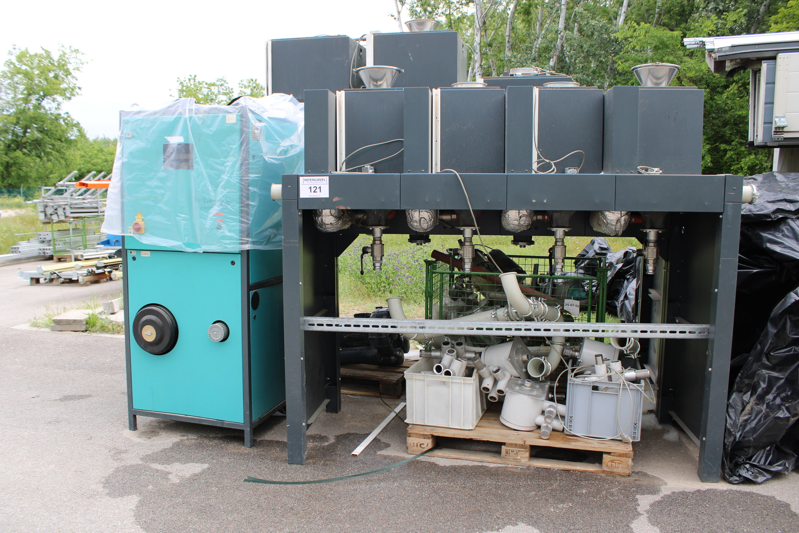 Anyagellátó rendszer (bontott)