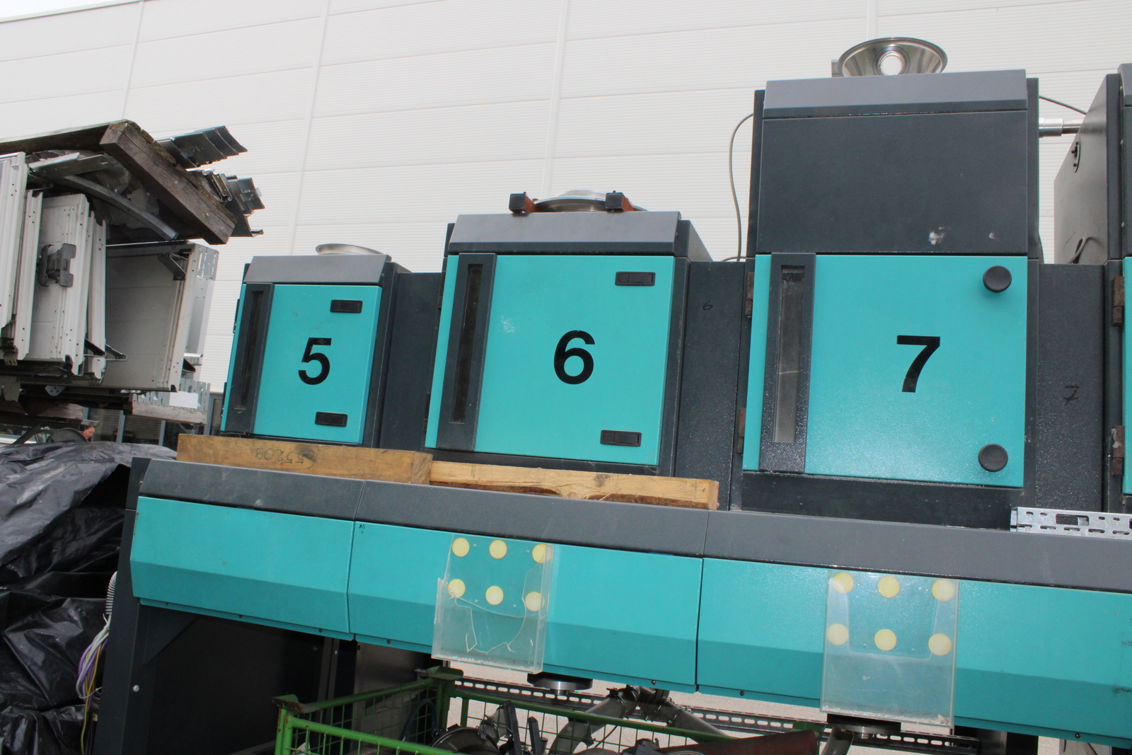 Anyagellátó rendszer (bontott) 18