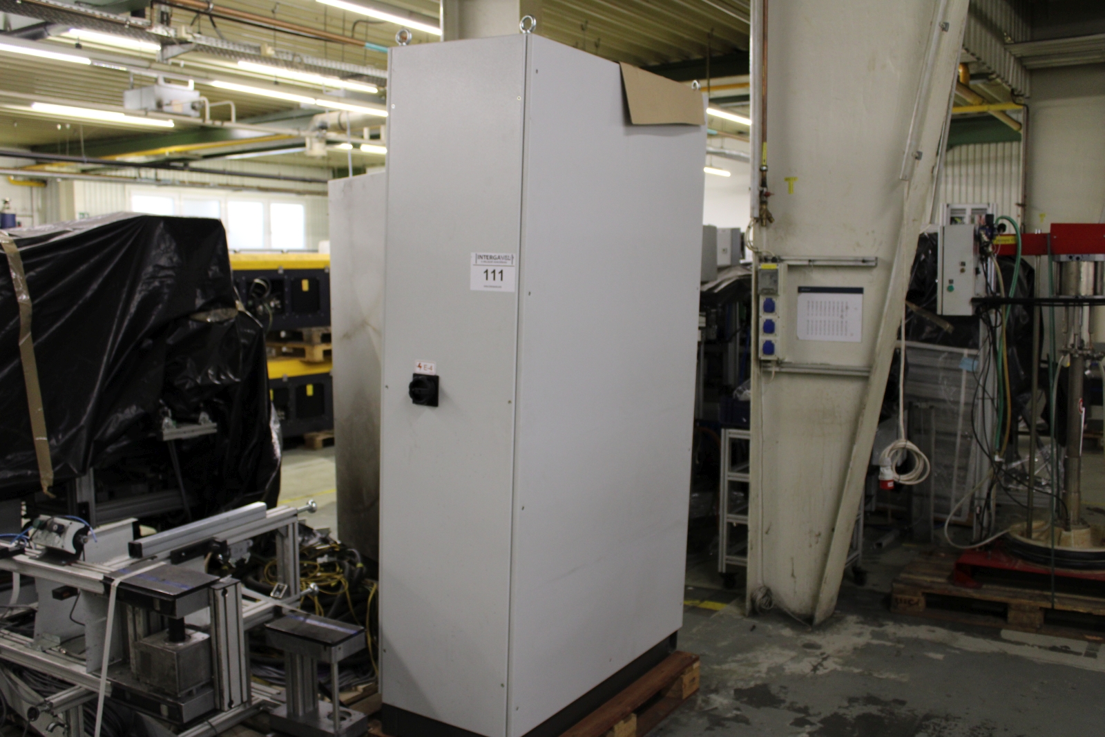 Elektromos kapcsolószekrény 1