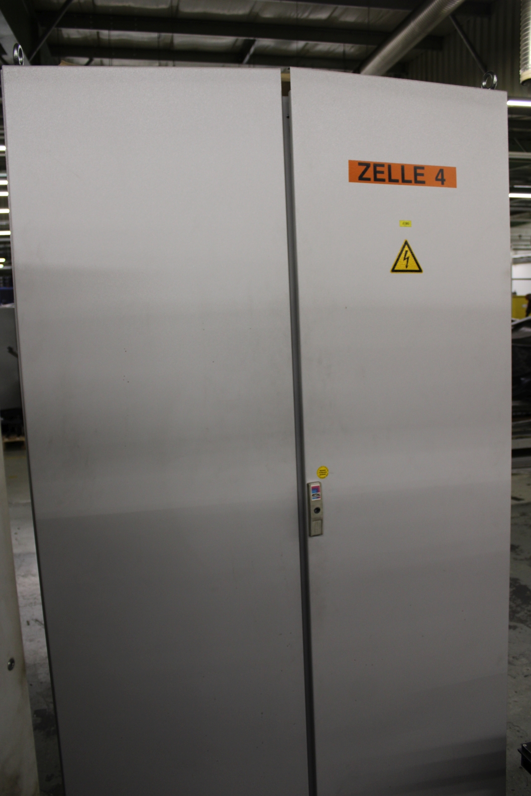 Elektromos kapcsolószekrény 5