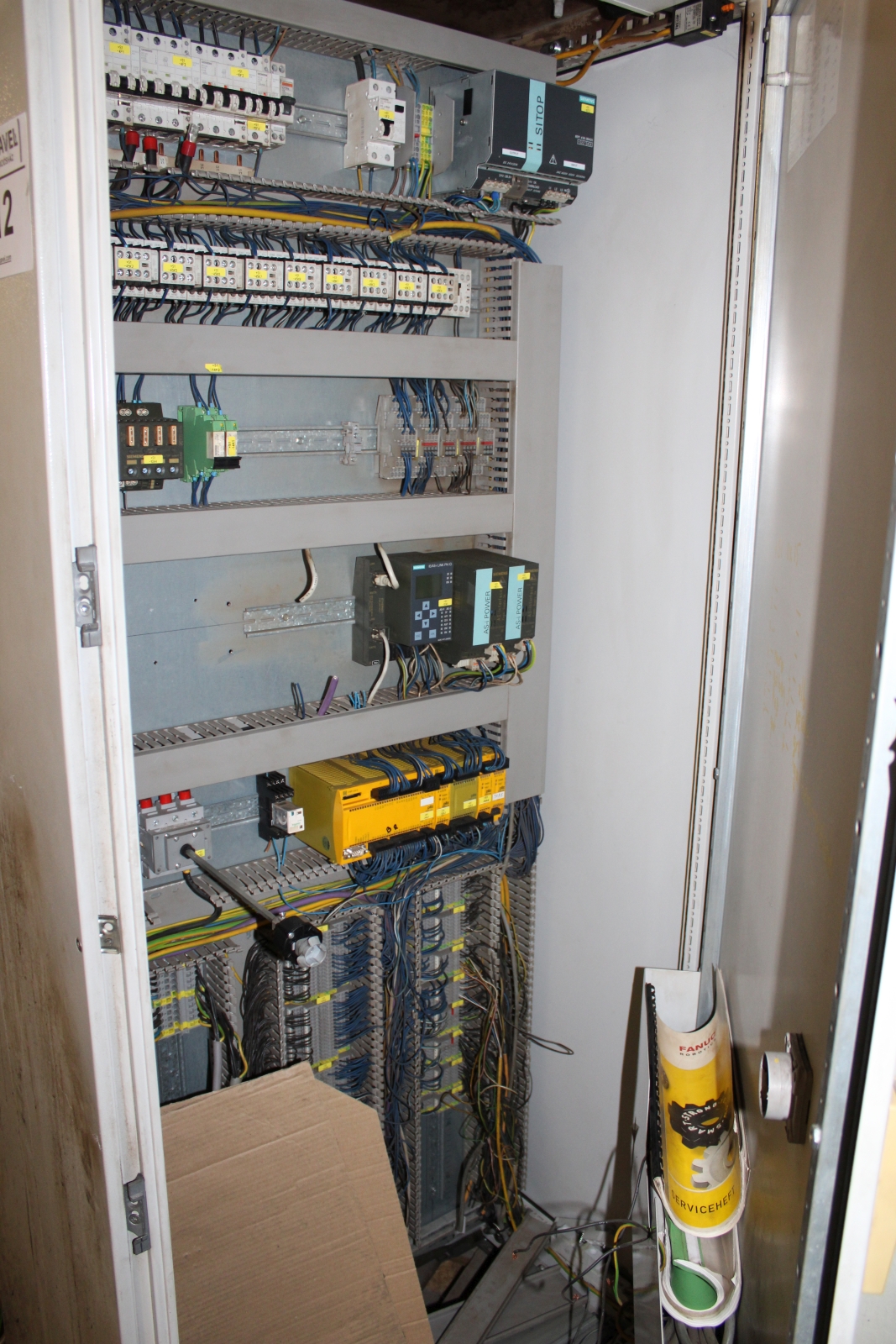 Elektromos kapcsolószekrény 3