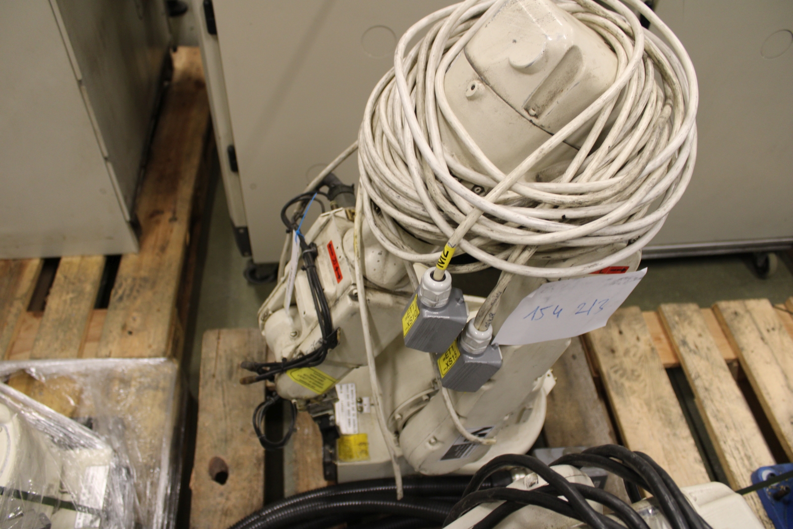 Motoman robot (3db) 3