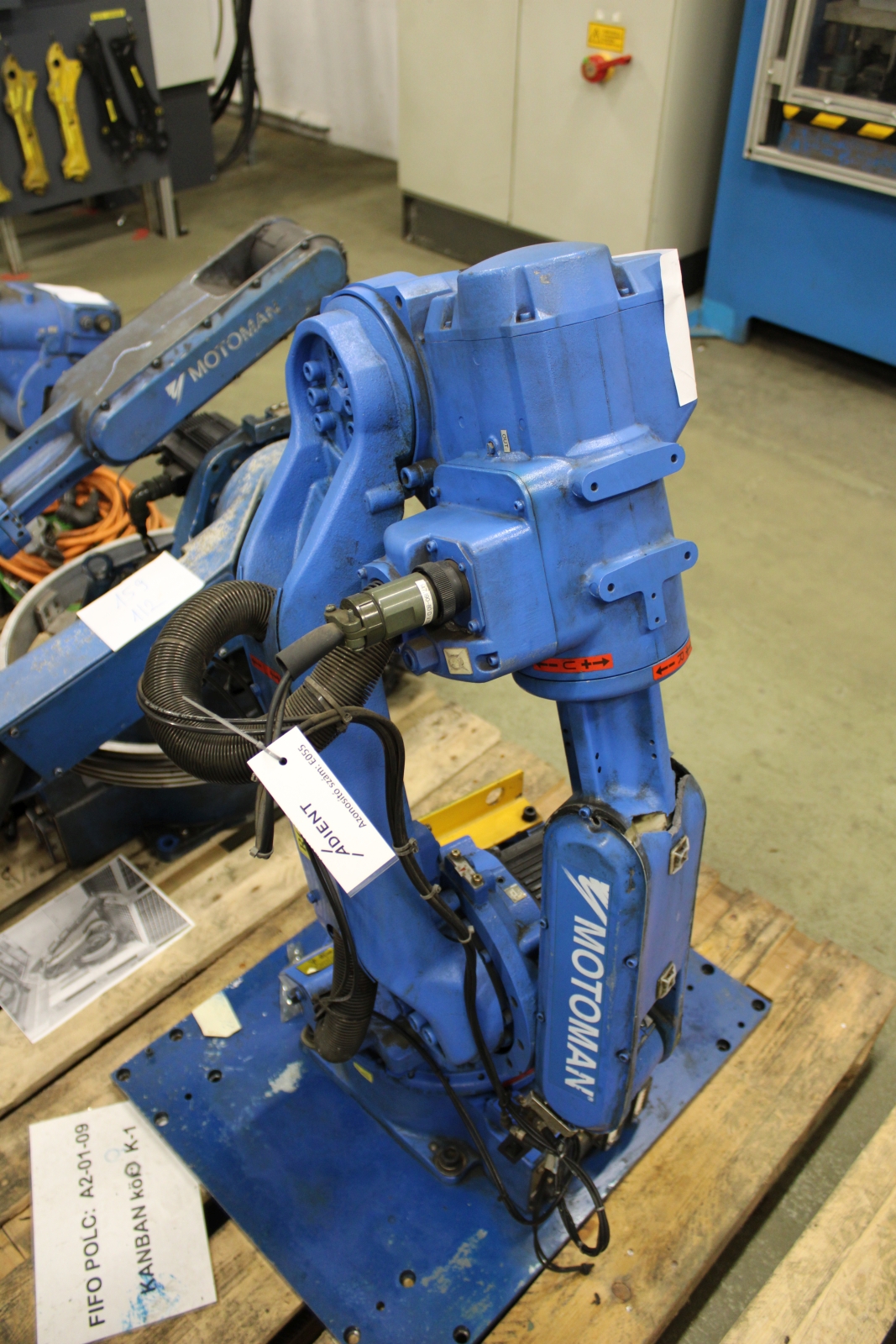 Motoman robot (sérült) 3