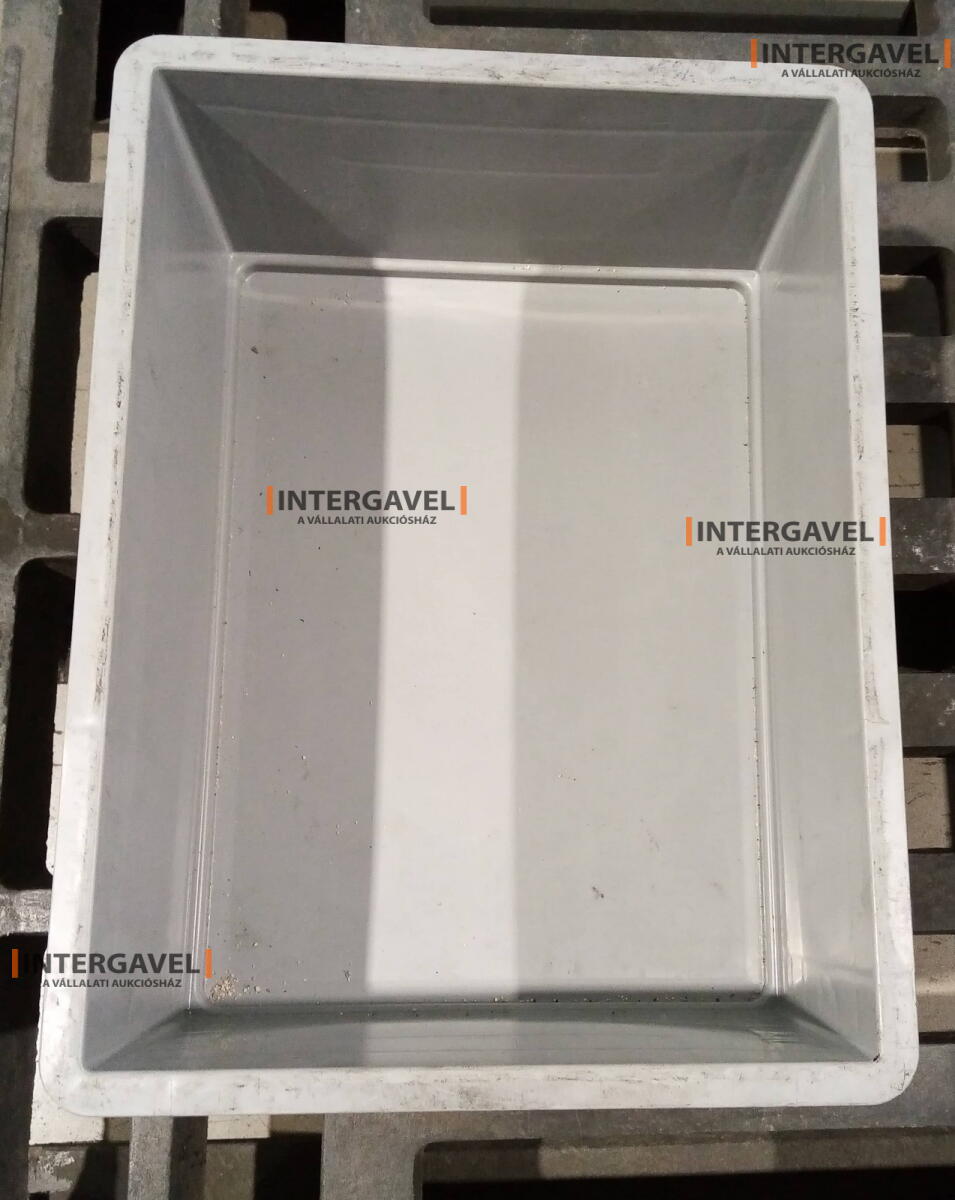 Auer - EG-4317 láda