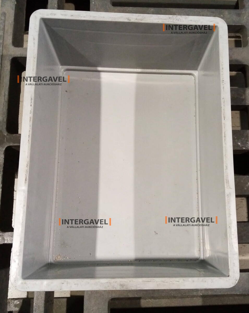 Auer - EG-4317 láda