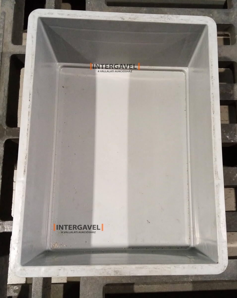 Auer - EG-4317 láda