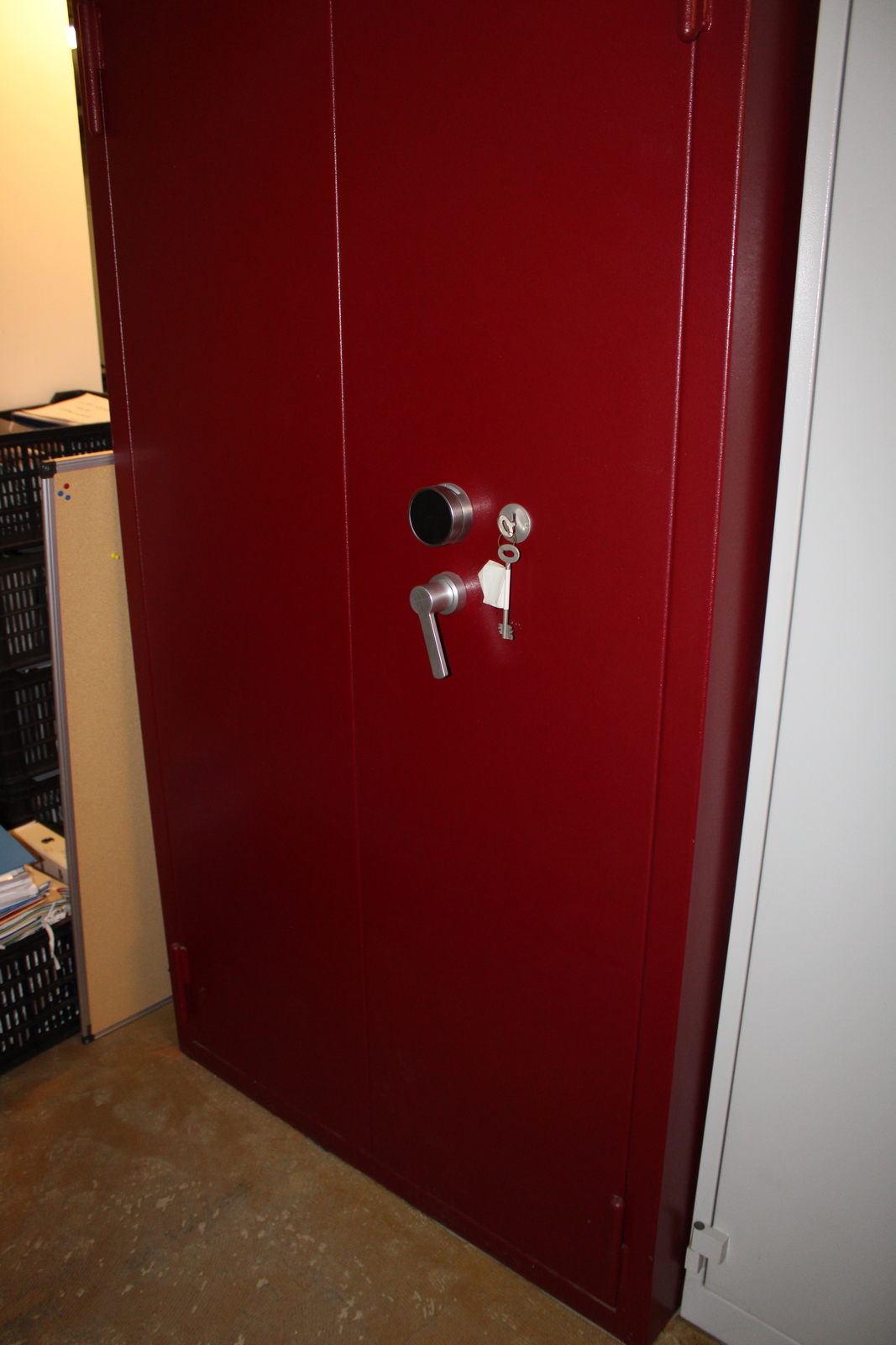 Lemezszekrény (piros) 2