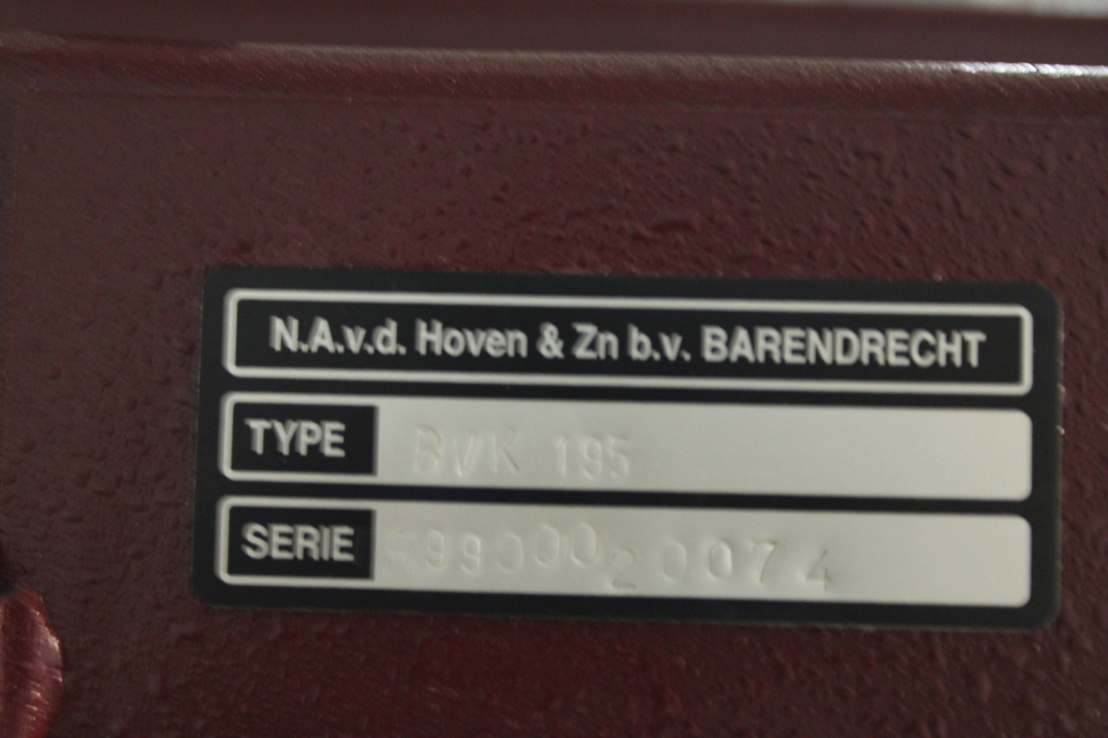 Lemezszekrény (piros) 7