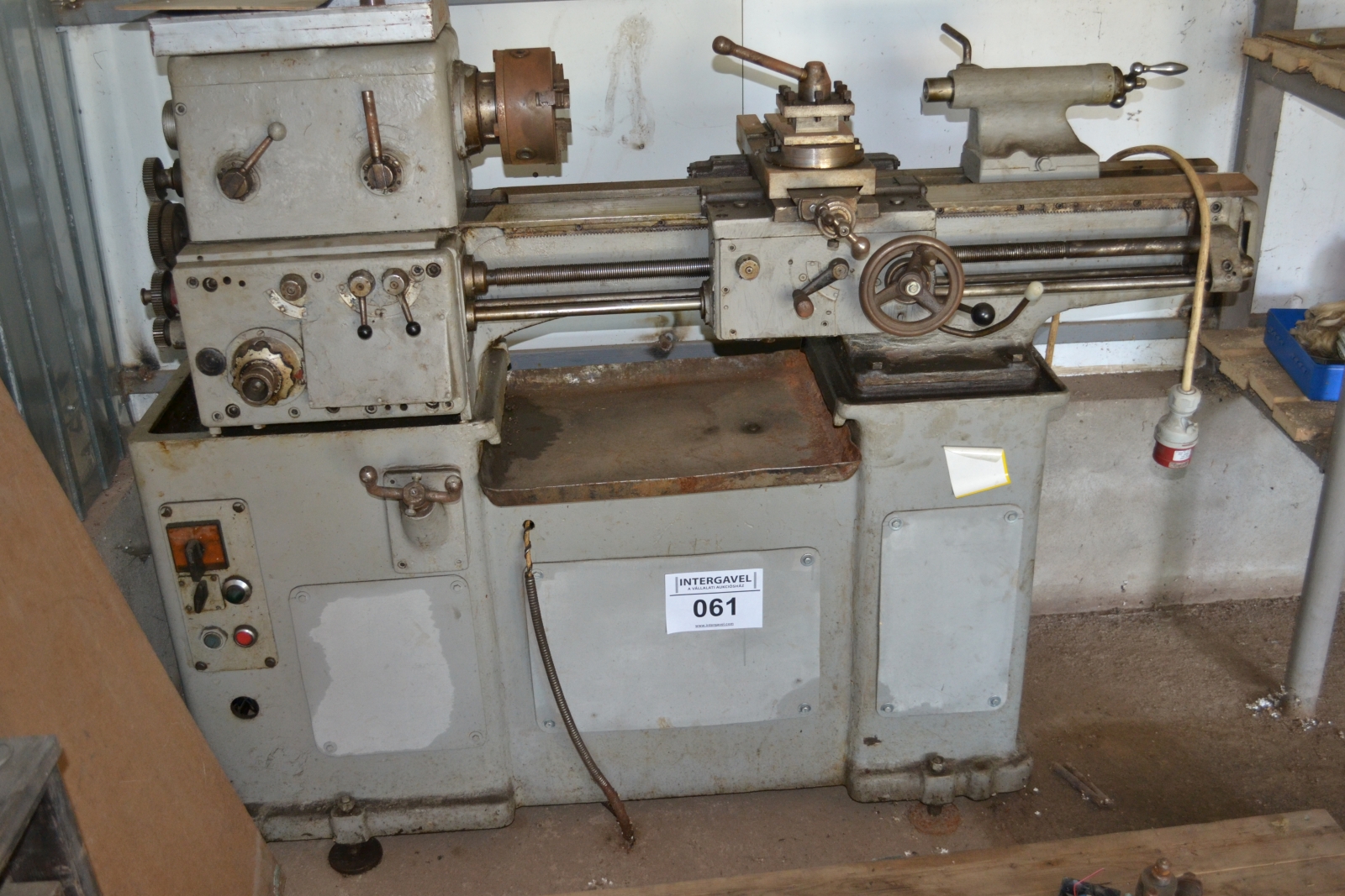 Műszerész eszterga 2