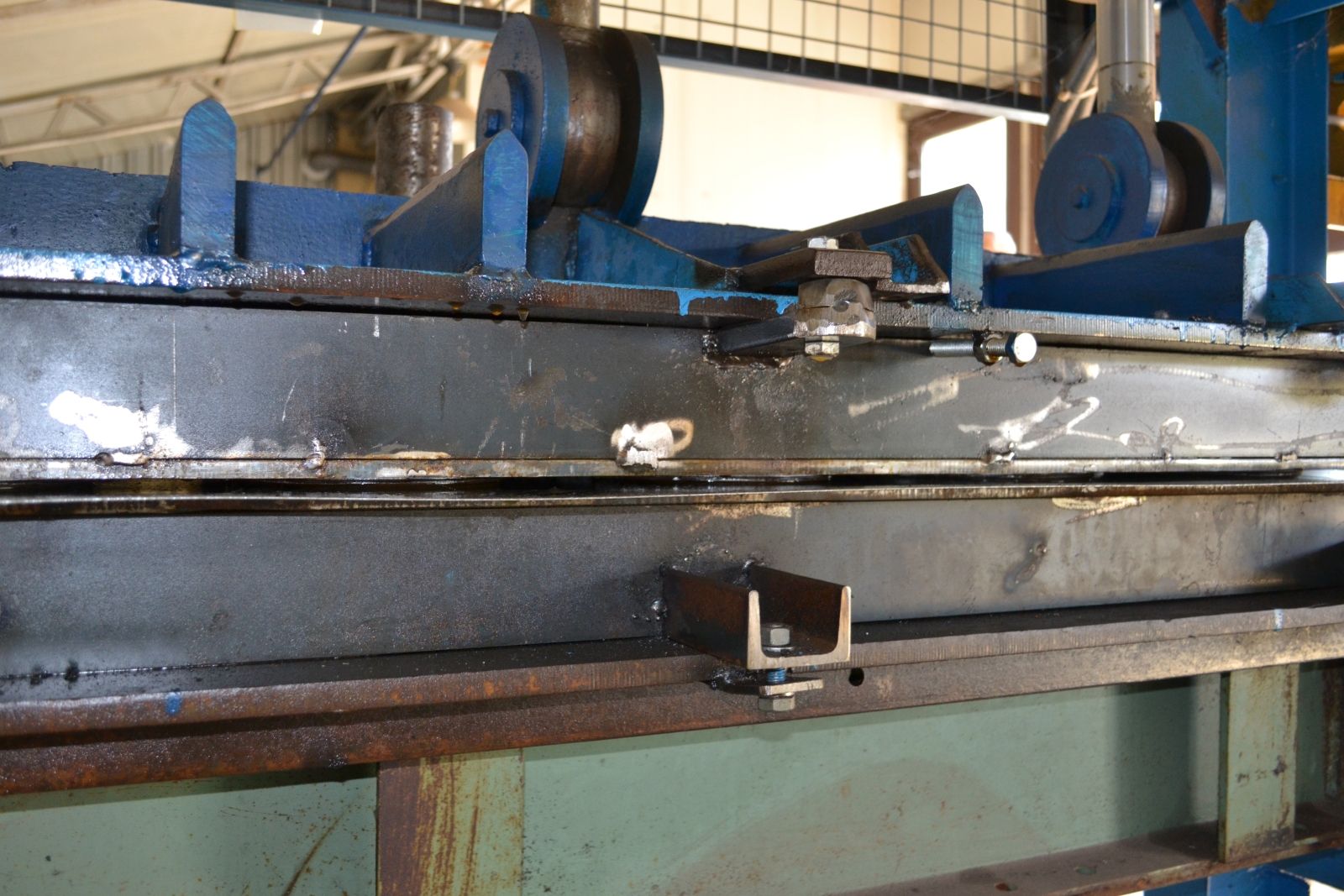 Hidraulikus présgép 11