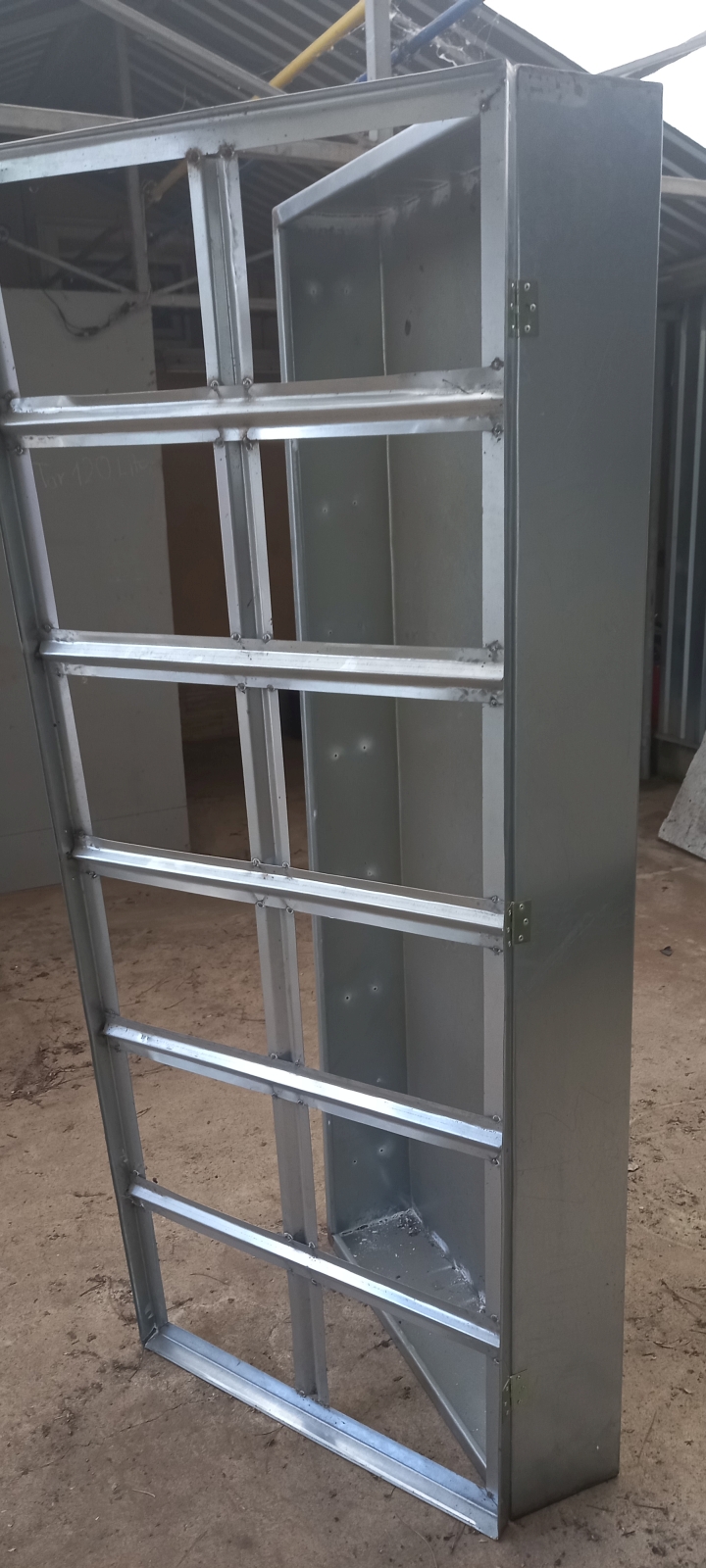 Horganyzott tálca 2