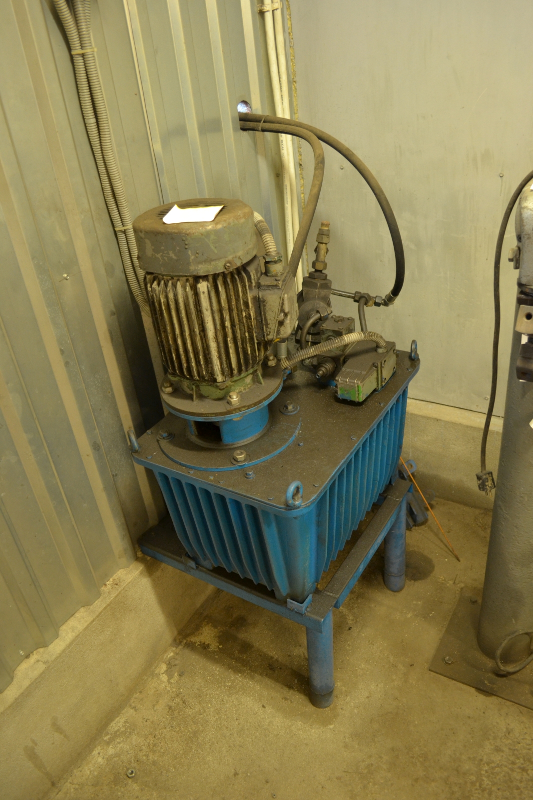 Hidraulikus perforáló olajszivattyúval 7