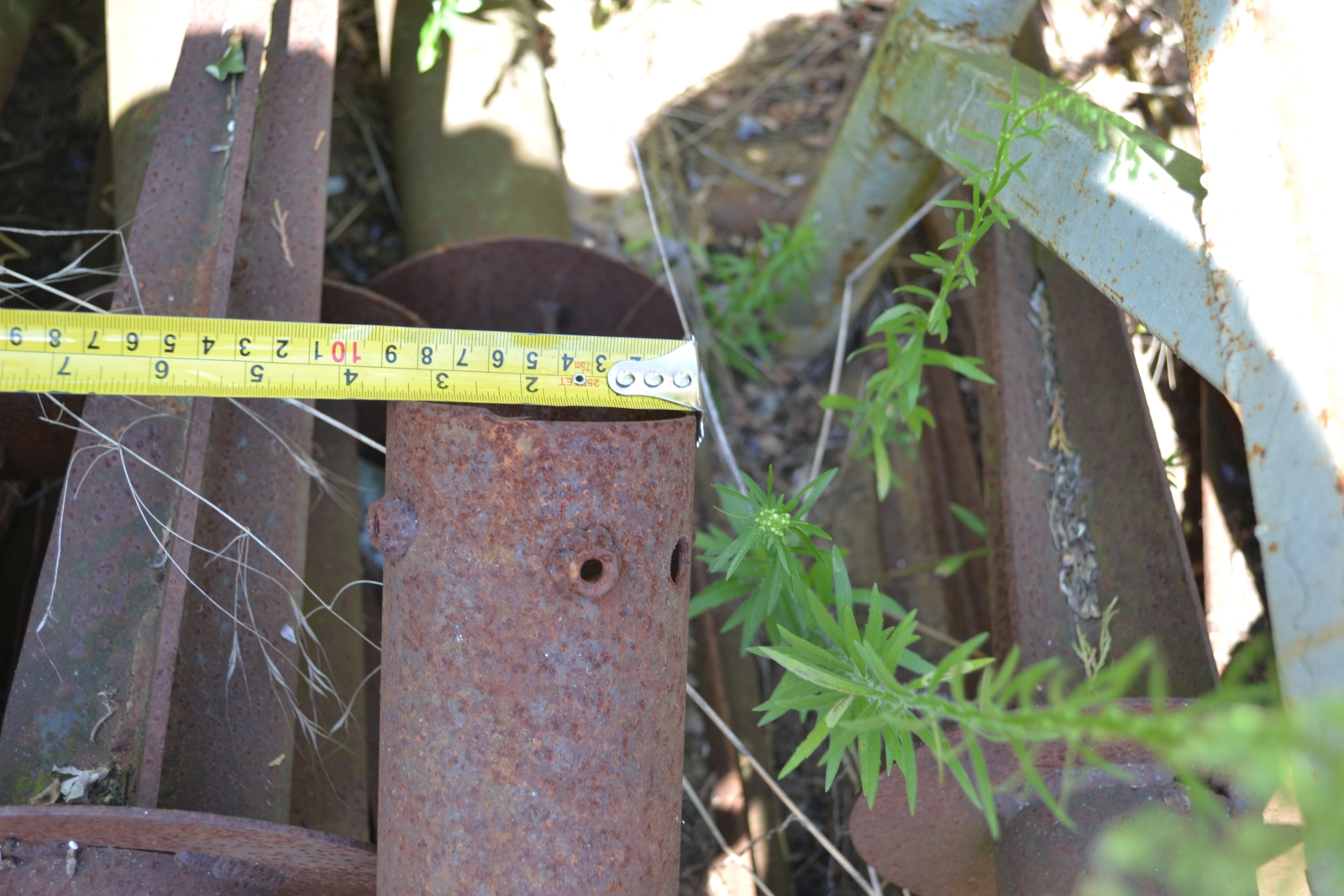 Földbe szúrható oszloptartók 3