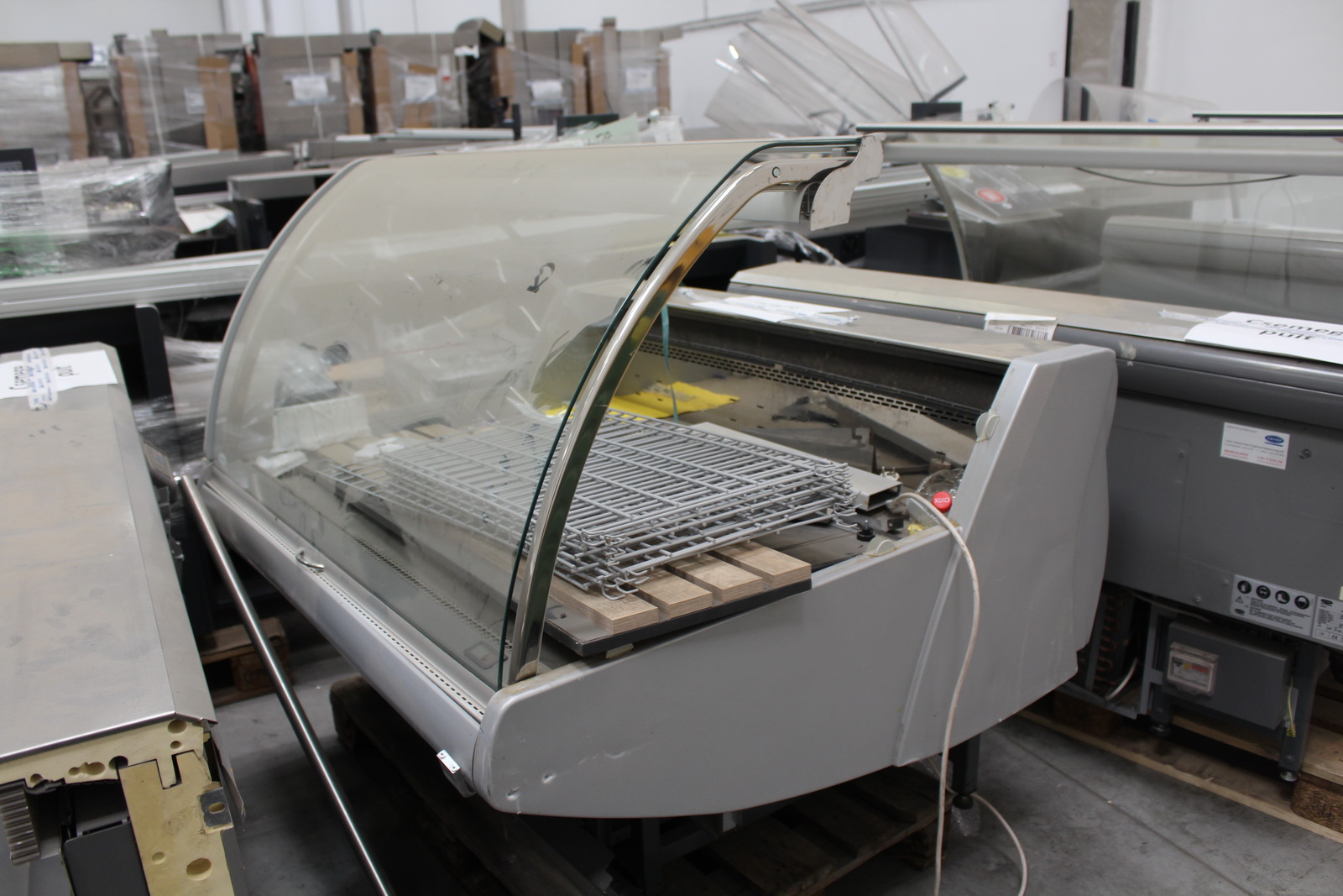 Vegyes csemegepultok 6