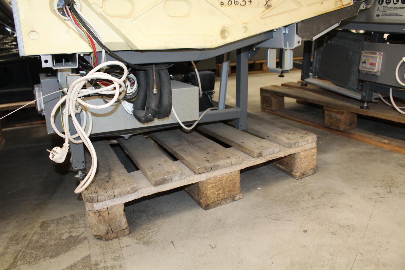 Vegyes csemegepultok 30