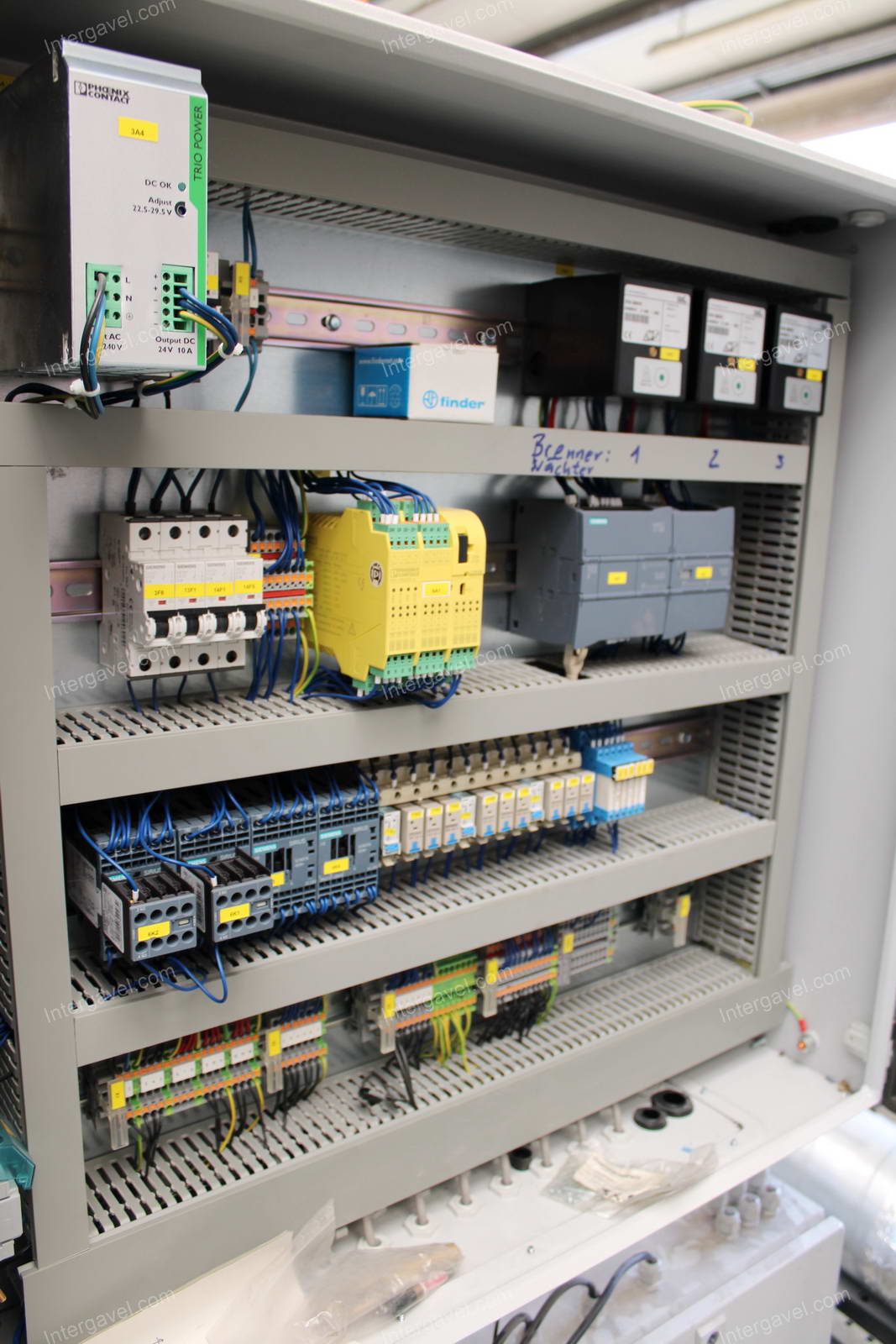 Bontott szerelő munkahely 8