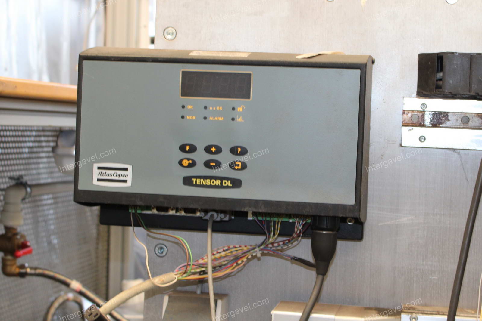 Bontott szerelő munkahely 3